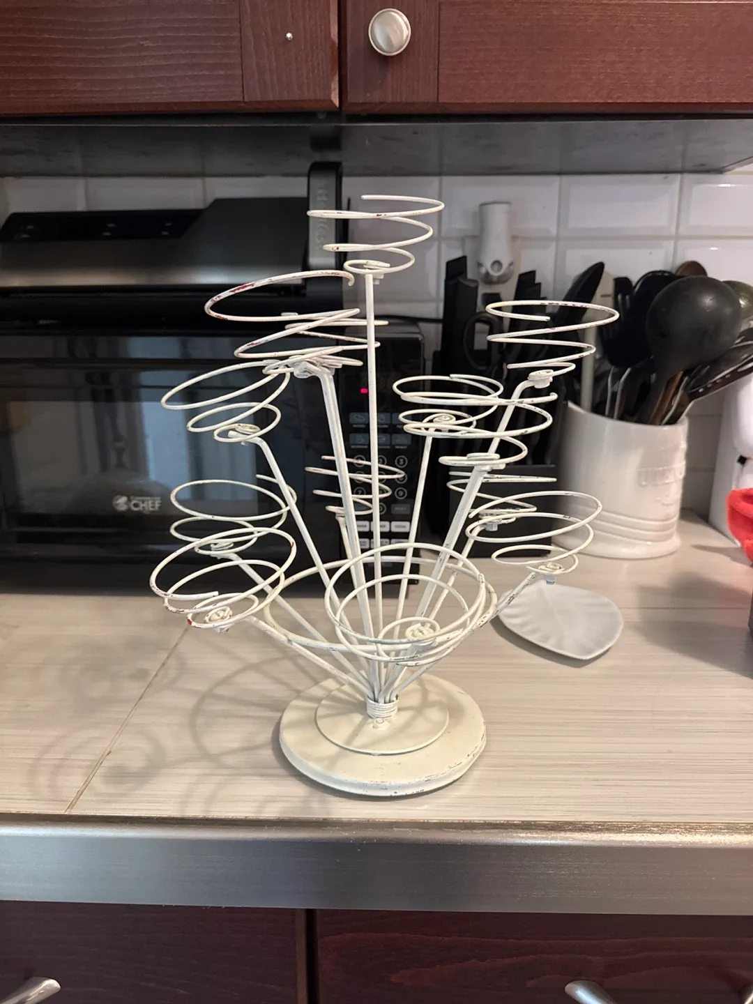 White Metal Cupcake Stand thumbnail