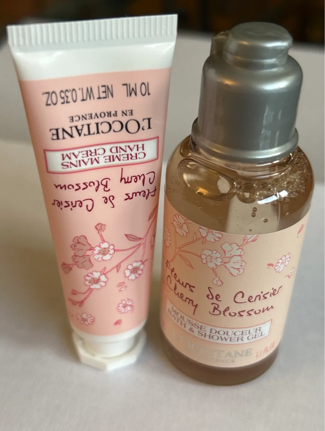 L'Occitane Cherry Blossom Hand Cream & Shower Gel image indicator(4)