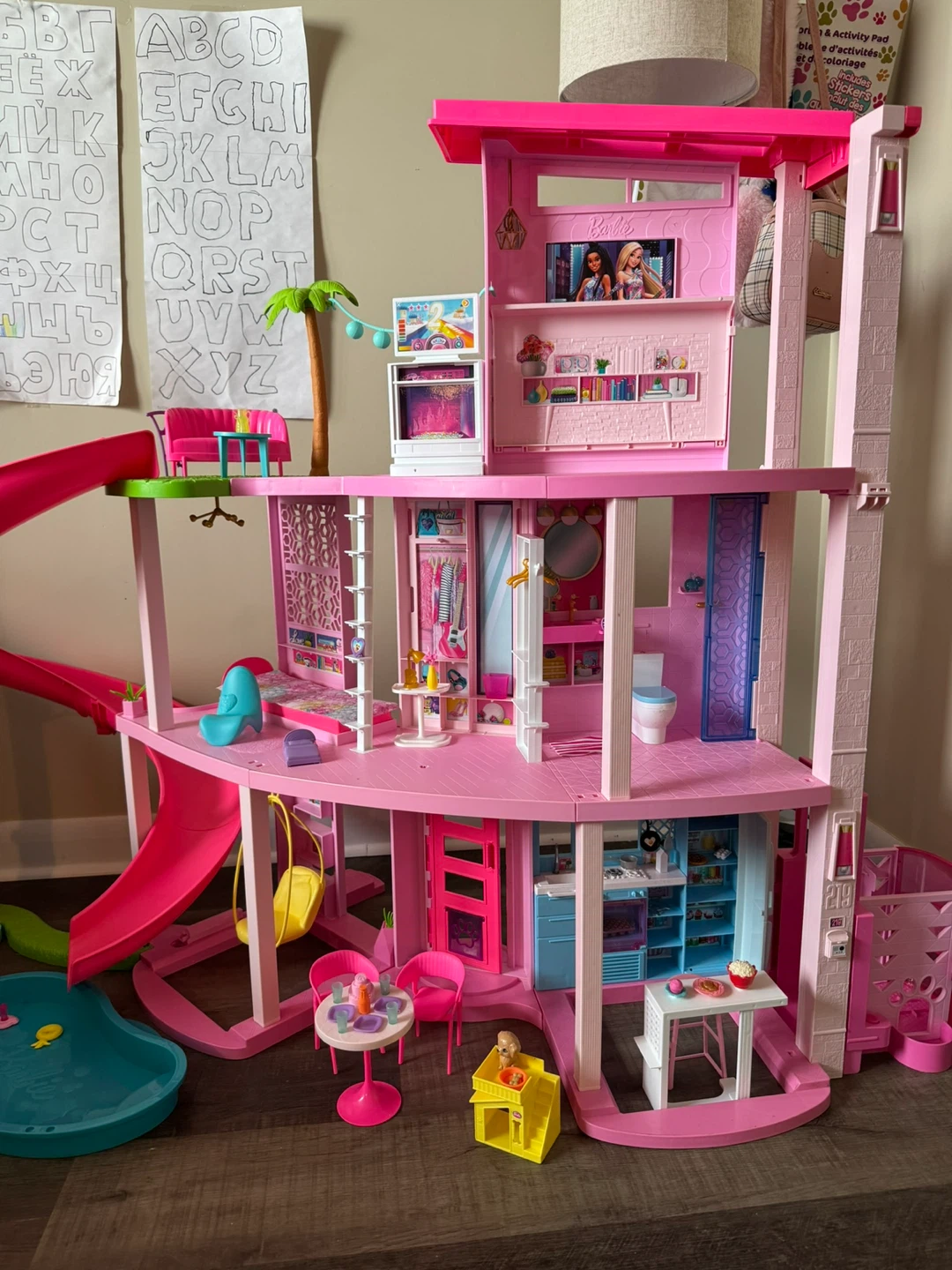 Barbie Dreamhouse Dollhouse with Slide