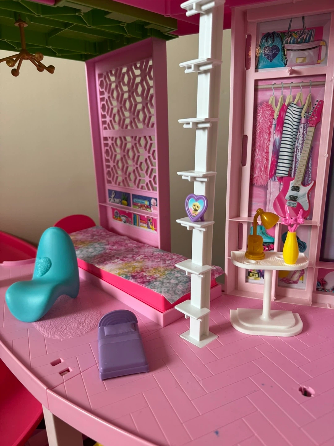 Barbie Dreamhouse Dollhouse with Slide - photo 3
