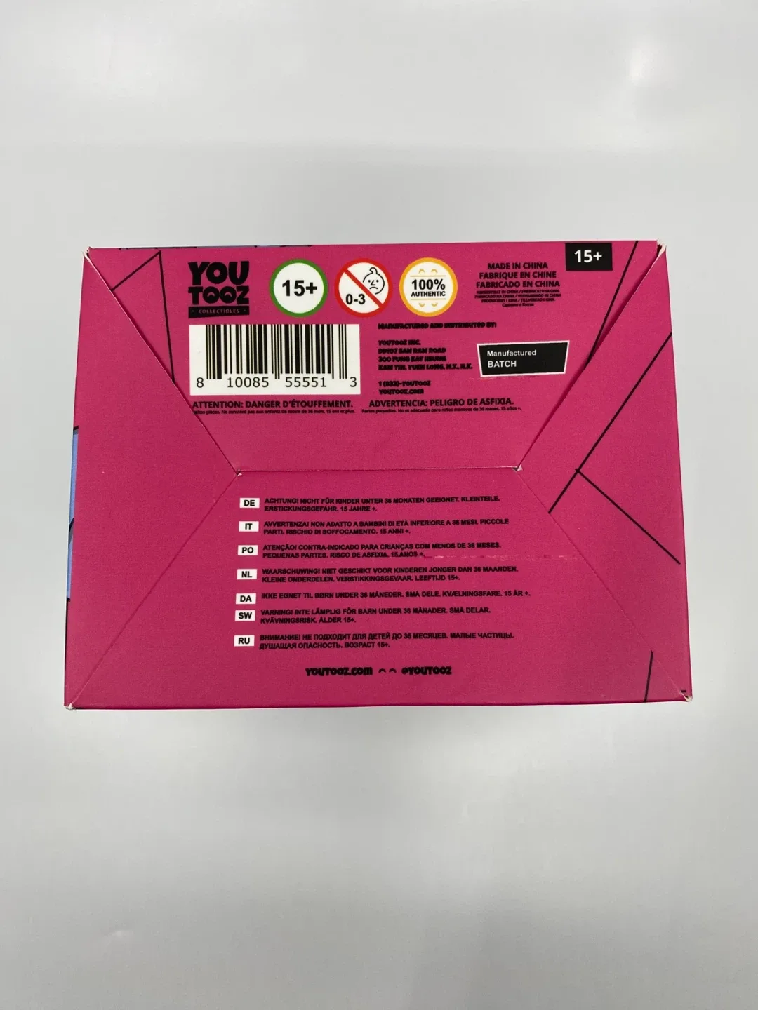 Youtooz Super Eyepatch Wolf Prototype Vinyl Figure image indicator(6)