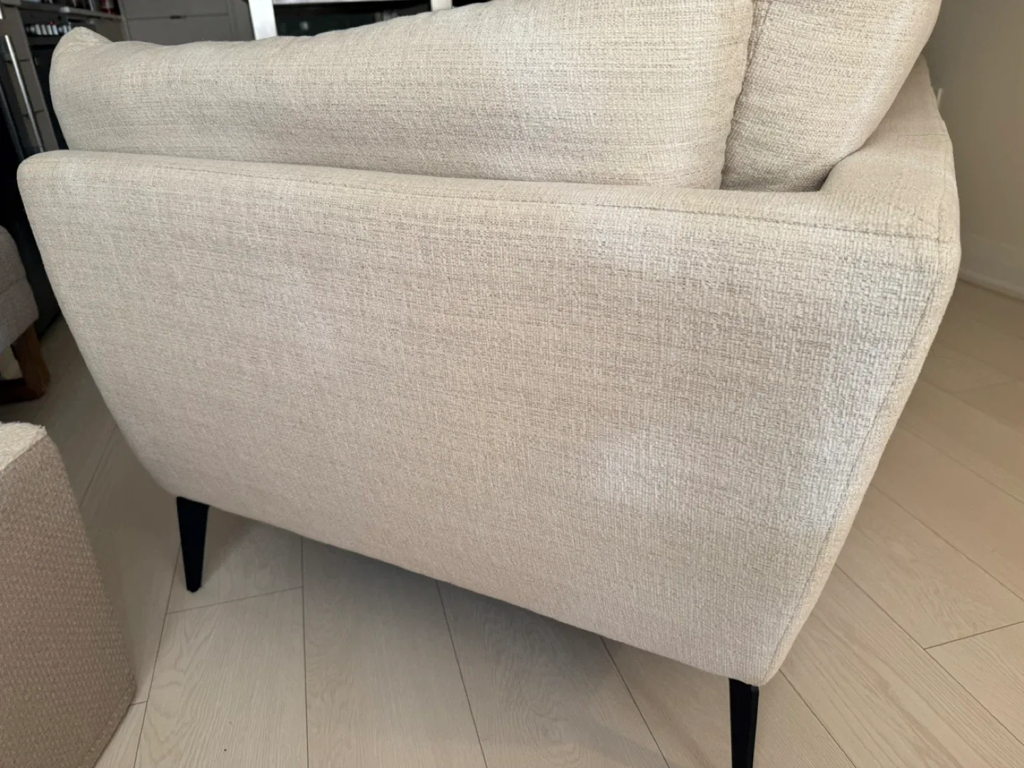 “LIKE NEW” Modern Beige Sofa – Chic Minimalist Design image indicator(3)