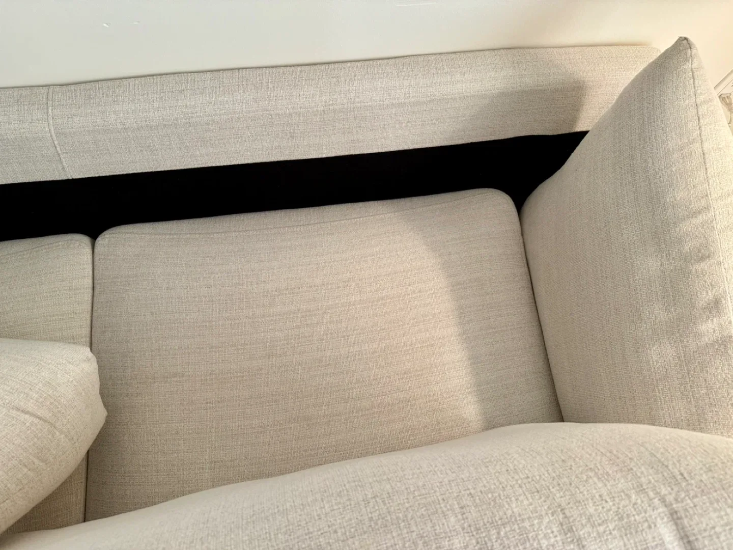 “LIKE NEW” Modern Beige Sofa – Chic Minimalist Design image indicator(4)