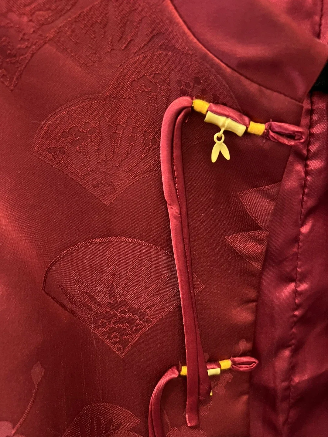 Burgundy Asian Style Vest - Size XL image indicator(2)