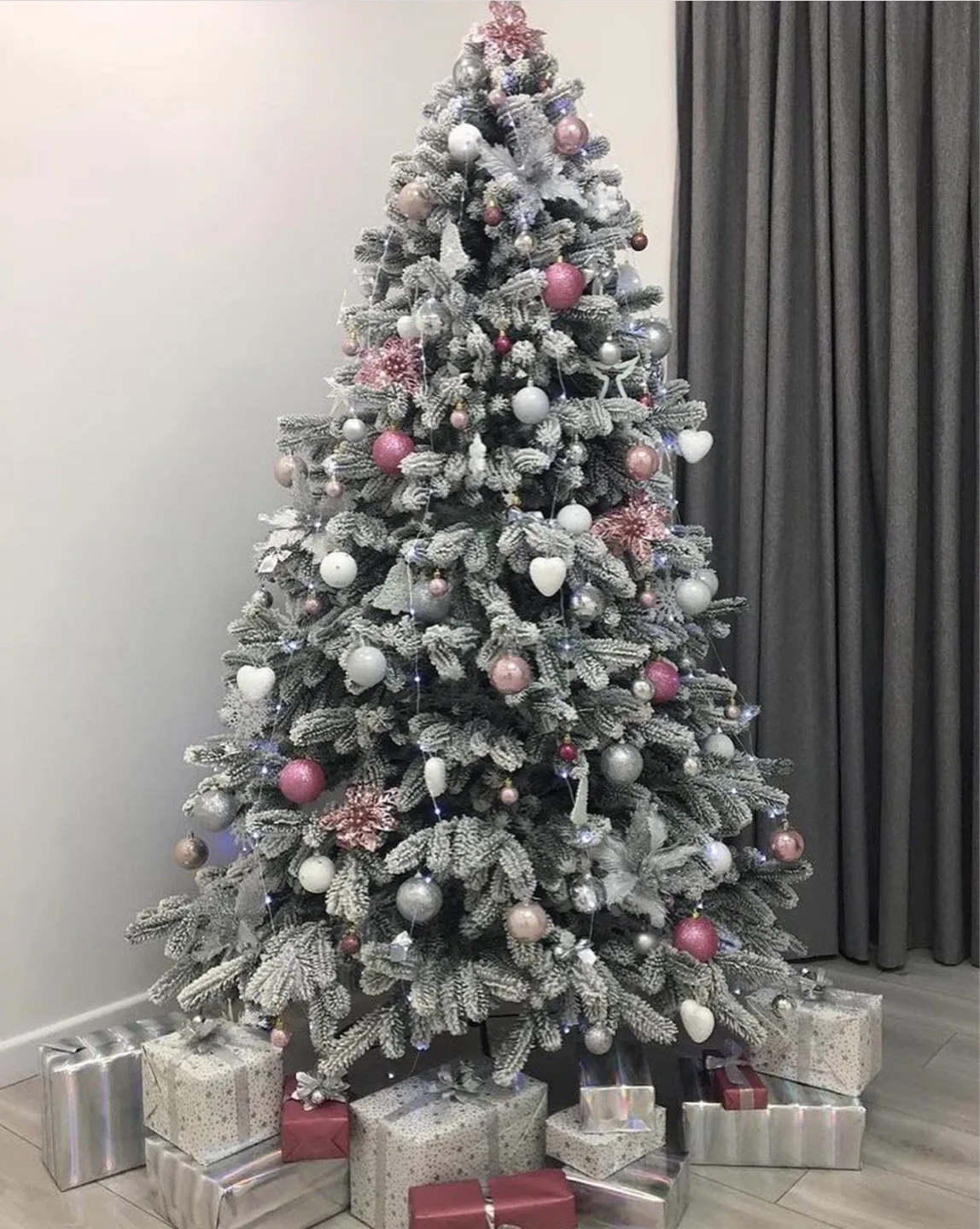 Flocked Christmas tree, top quality, brand new image indicator(4)