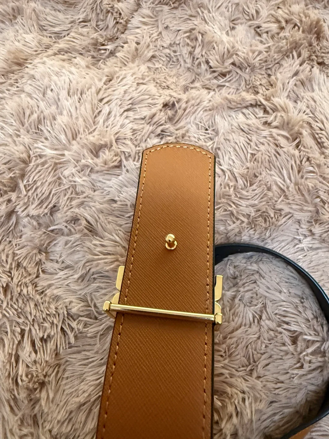 Tory Burch Reversible Belt image indicator(3)