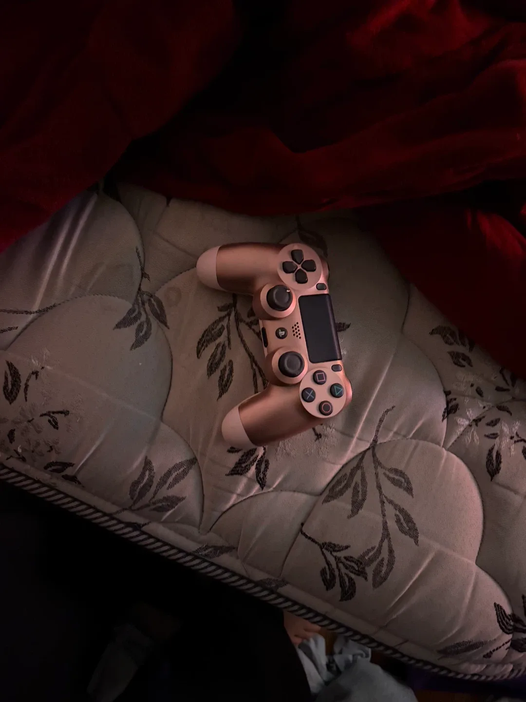 PlayStation 4 (PS4) Black image indicator(5)