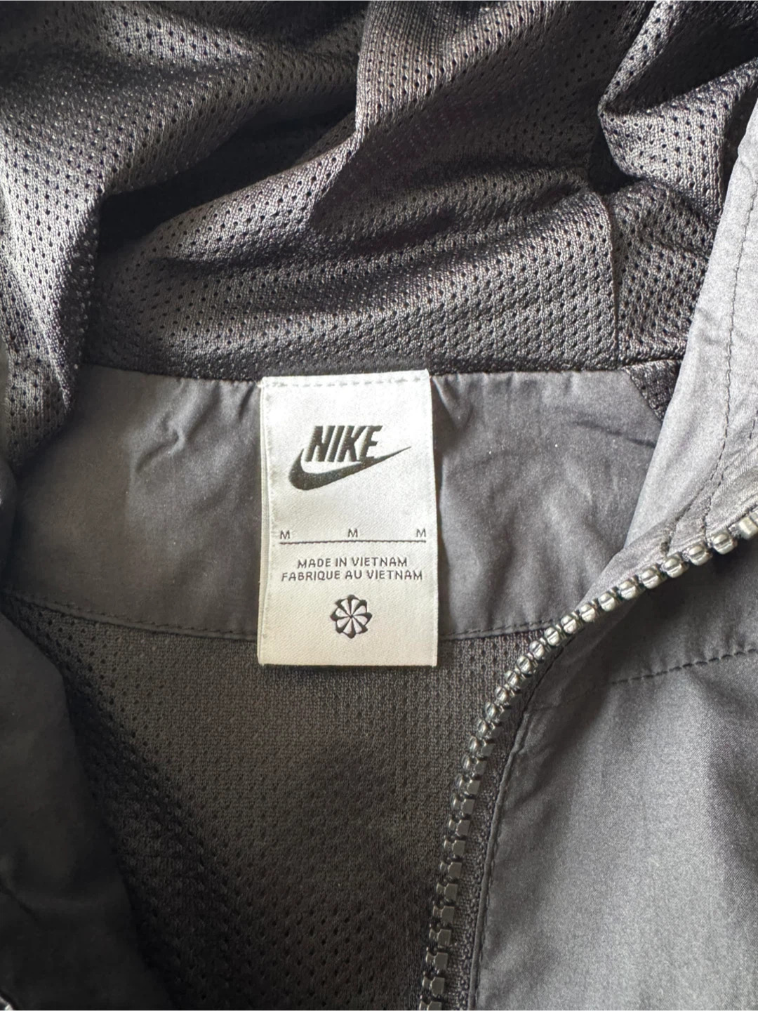 Nike Windrunner Jacket - Size M - photo 3