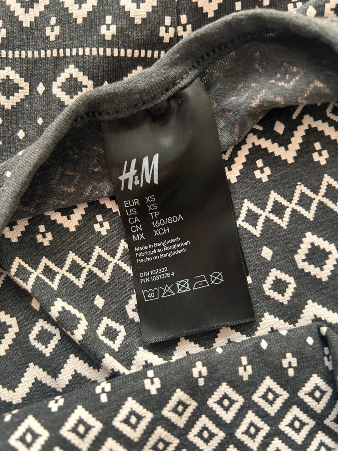 H&M XS Gray Patterned Onesie - photo 2