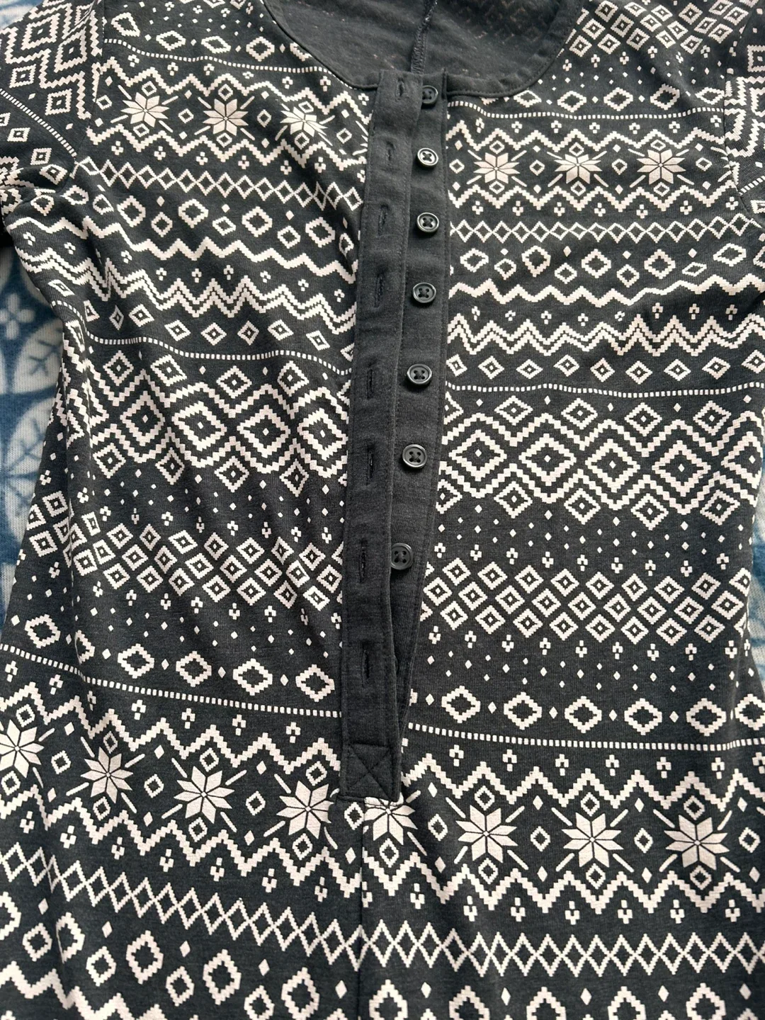 H&M XS Gray Patterned Onesie image indicator(7)