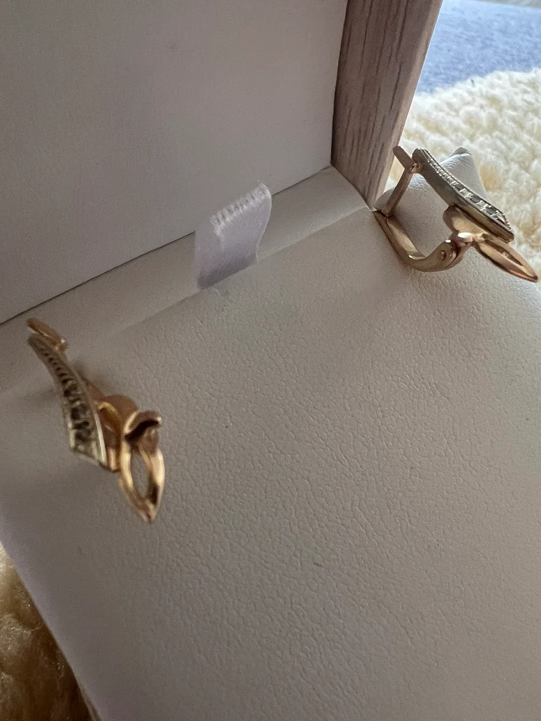 14 k Gold Earrings with Diamonds