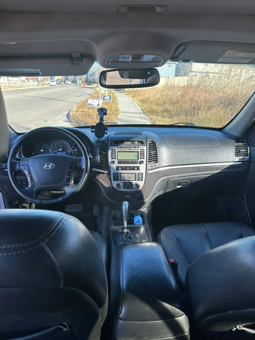 2010 Hyundai Santa Fe Limited Edition 4WD – Excellent Condition! image indicator(10)