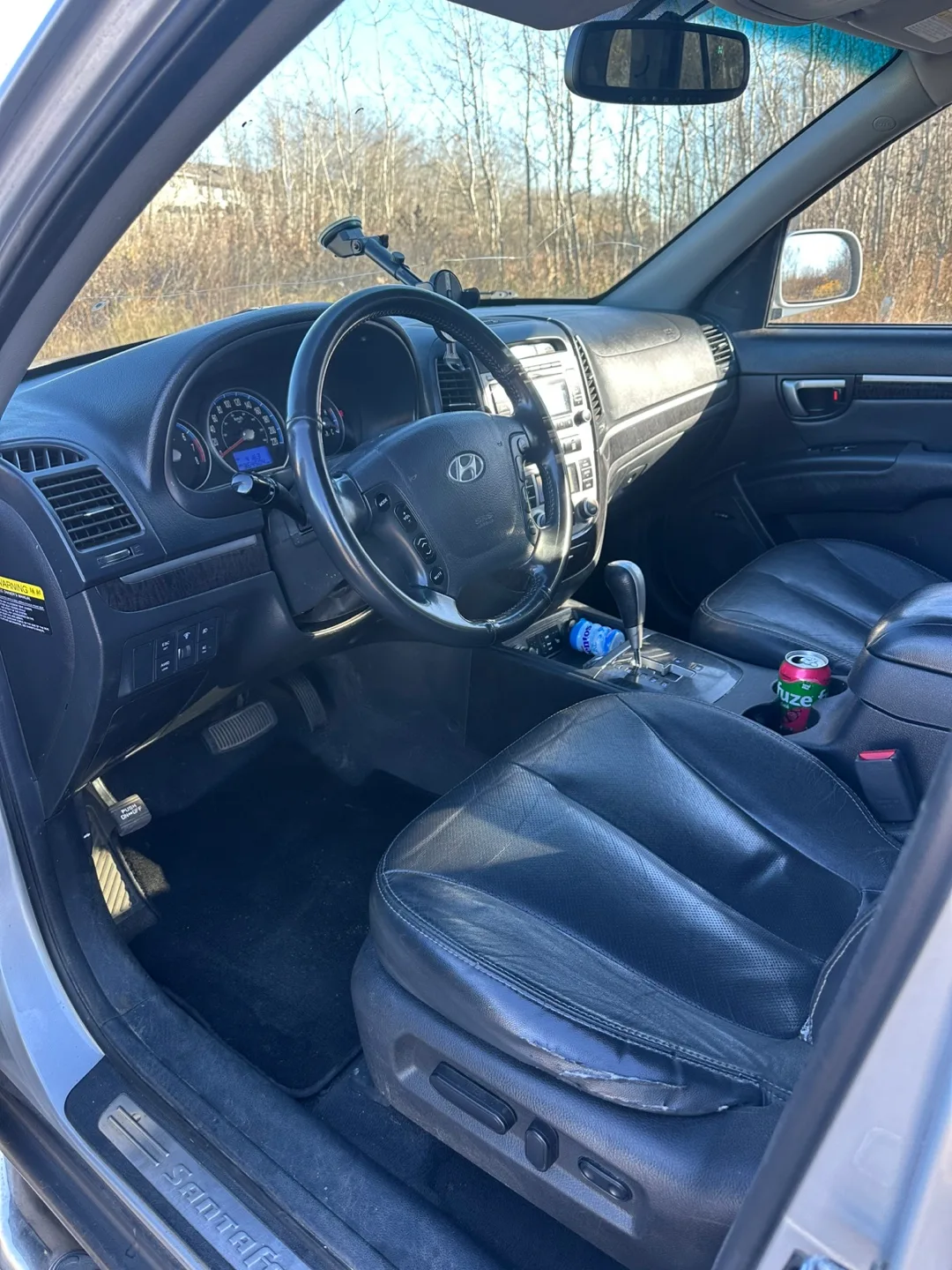 2010 Hyundai Santa Fe Limited Edition 4WD – Excellent Condition! image indicator(9)