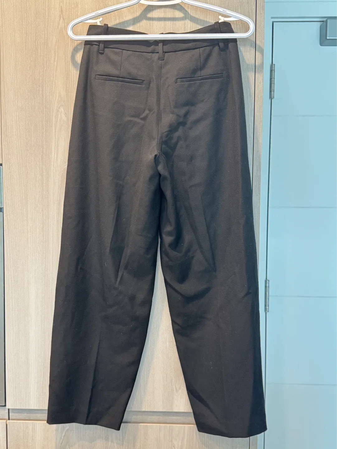 Aritzia Wilfred Black Wide Leg Trousers image indicator(2)