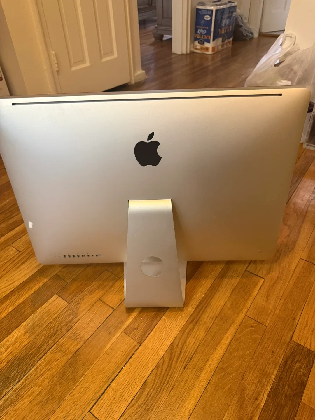 Apple iMac 21.5″ Retina 4K