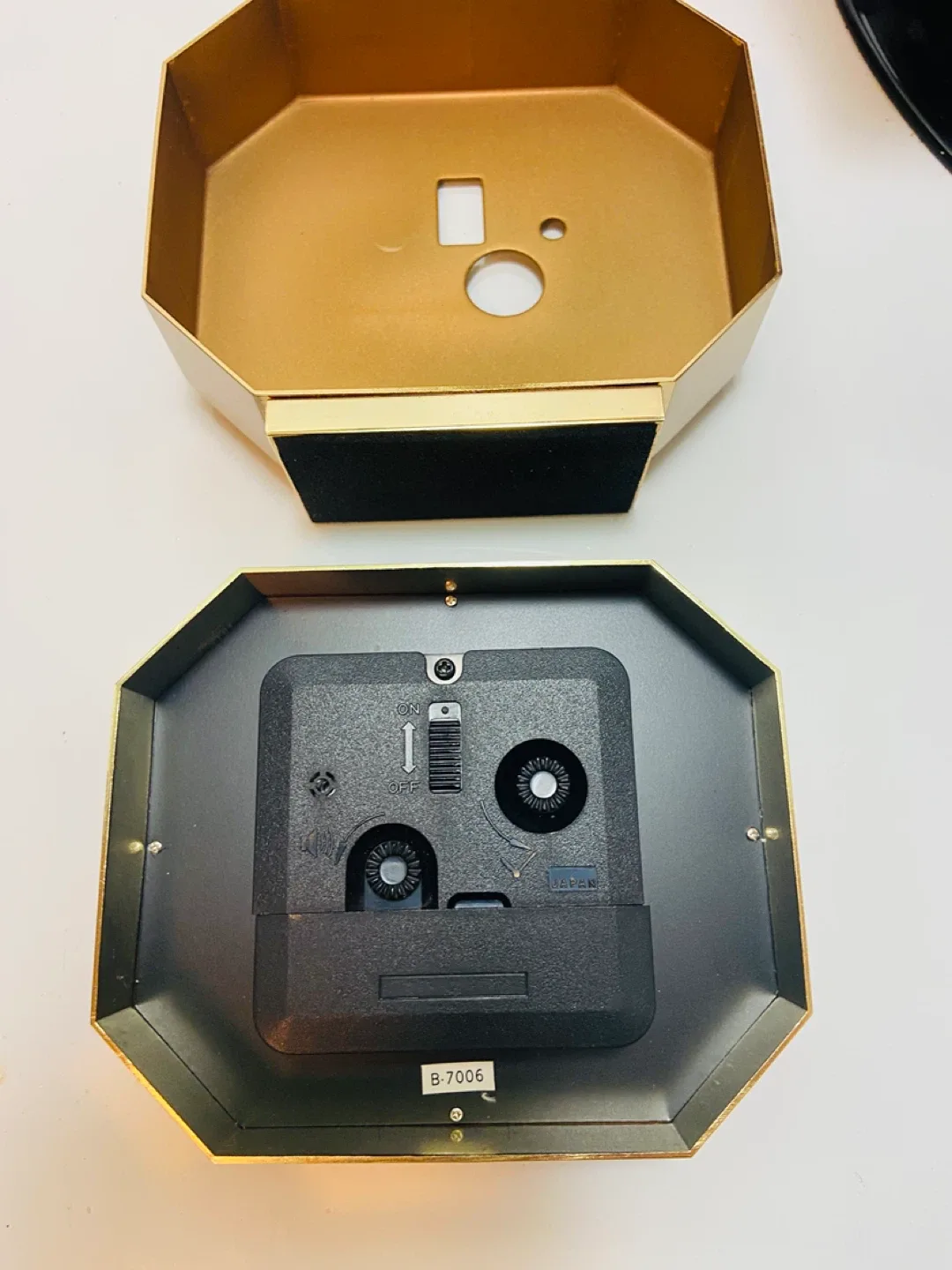 Bulova Quartz Octagon Clock - Gold image indicator(2)