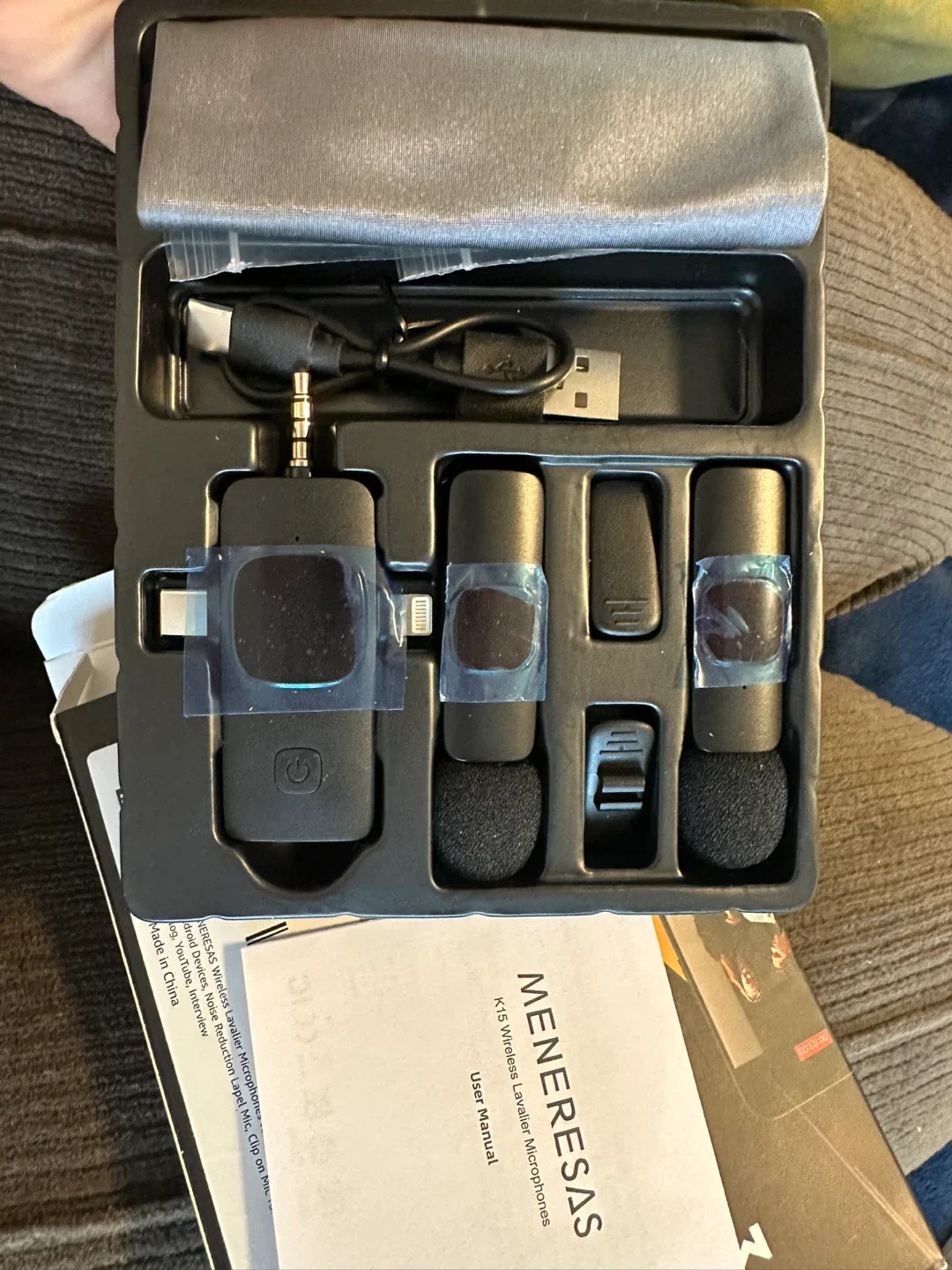 MENERESAS K15 Wireless Lavalier Microphones - NEW image indicator(2)