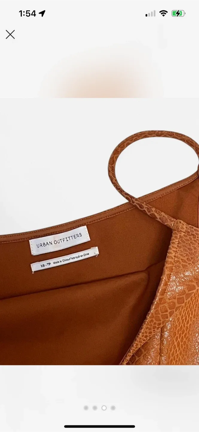 Women’s Clothing $5 OR less each!! image indicator(10)