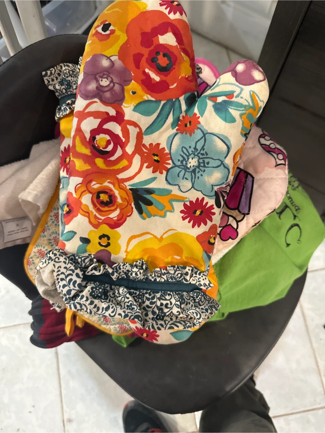 Floral Oven Mitt