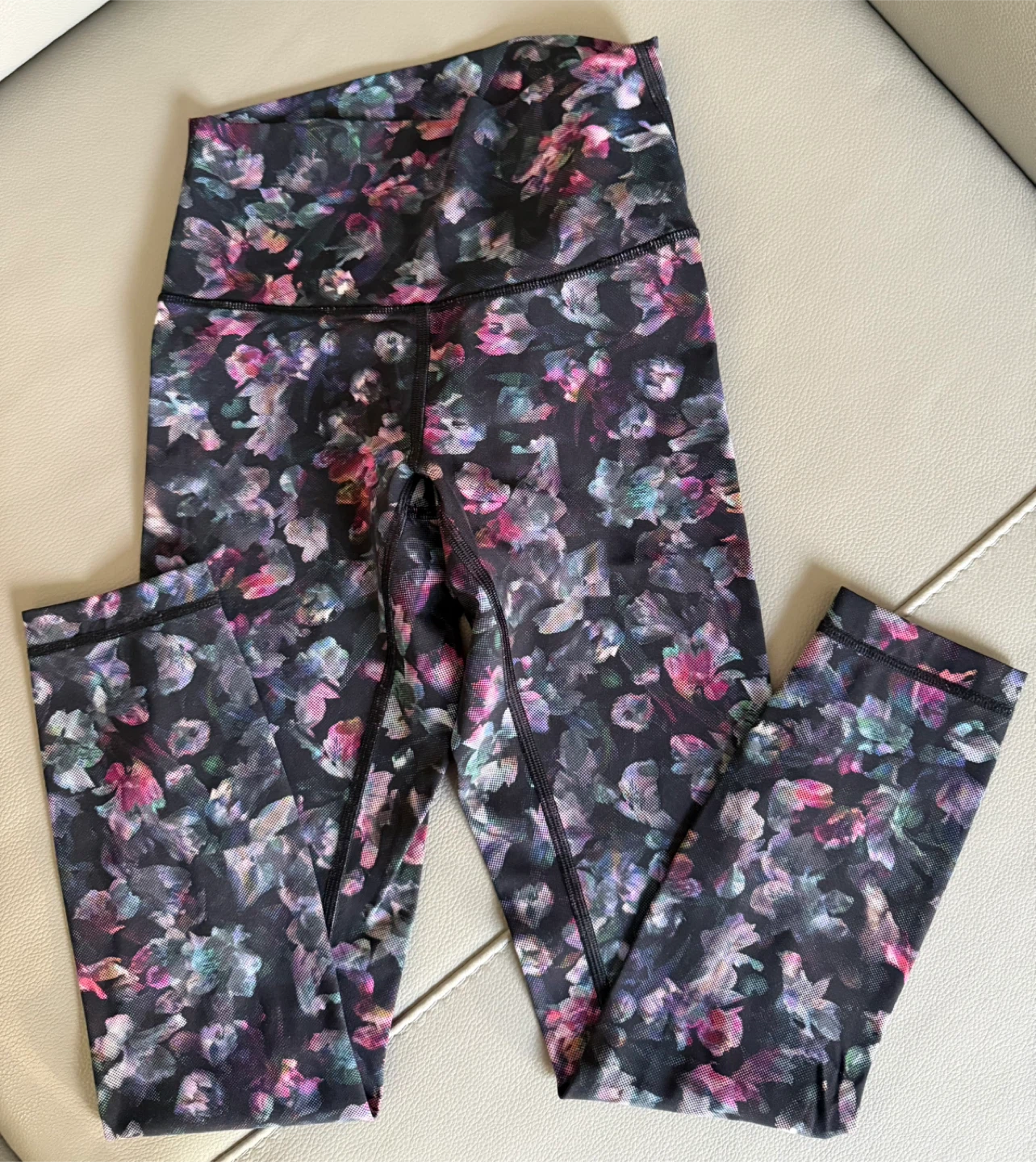 Lululemon WUNDER UNDER HIGH-RISE TIGHT 25" size 4