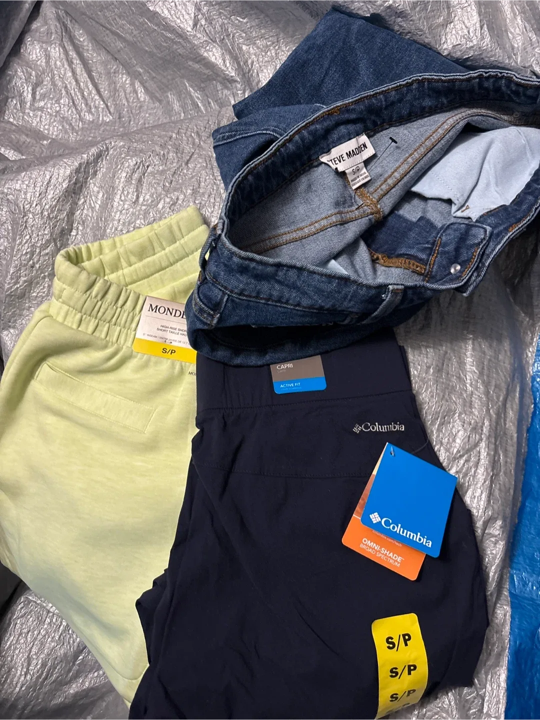 Ladies bundle bottom clothes S thumbnail