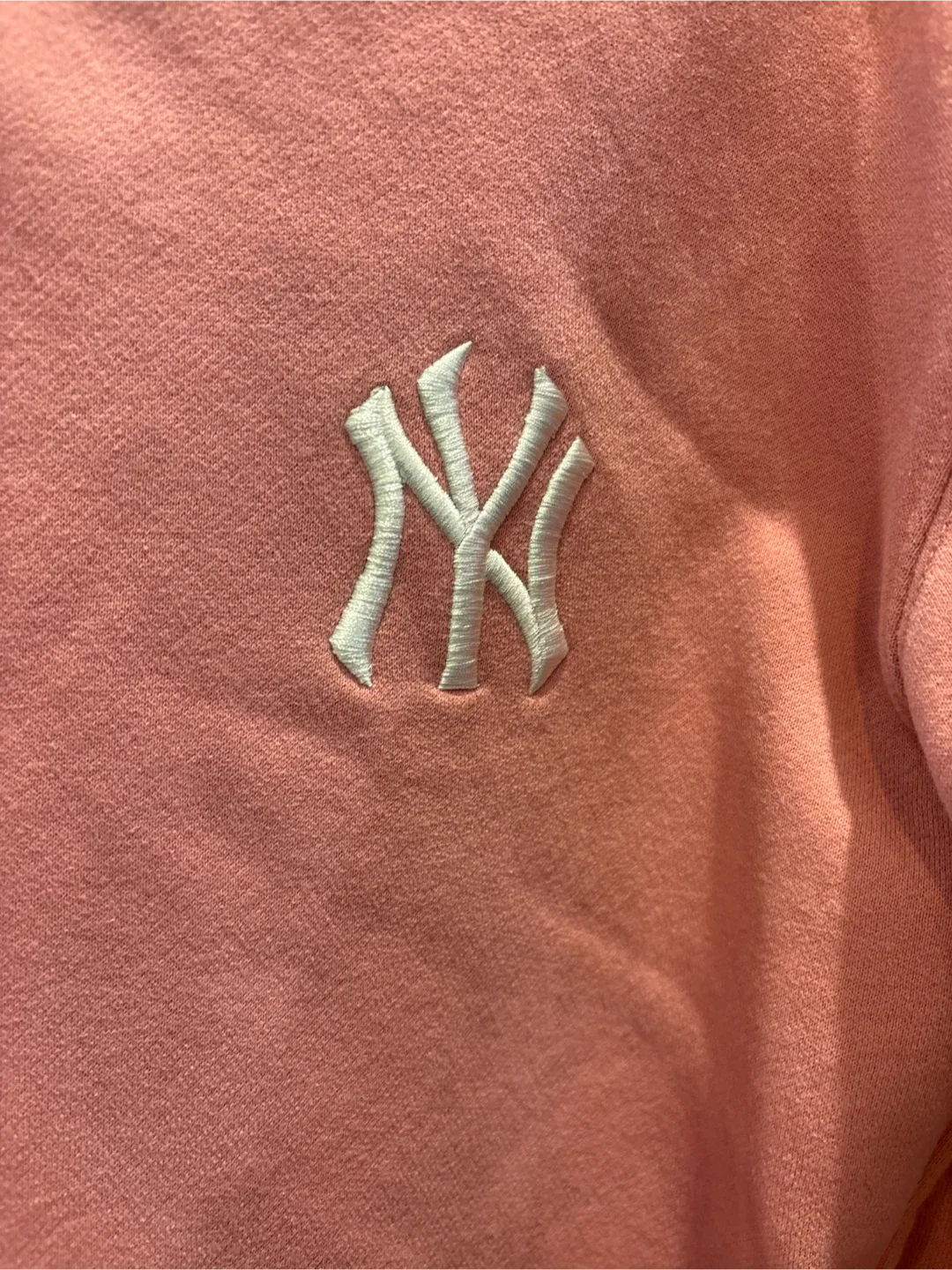 MLB New York Yankees Pink Hoodie image indicator(2)