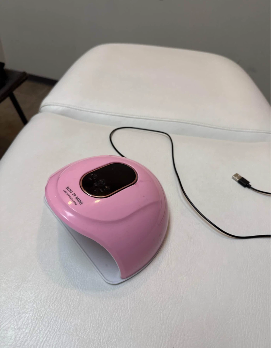 SUN 19 MINI LED UV Nail Lamp