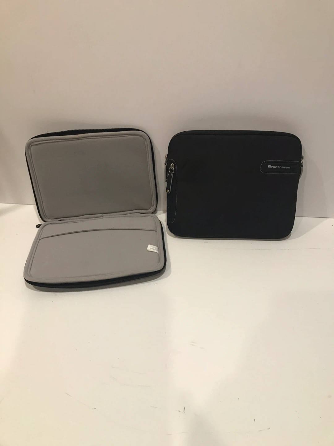 Brenthaven Laptop Sleeve - Black