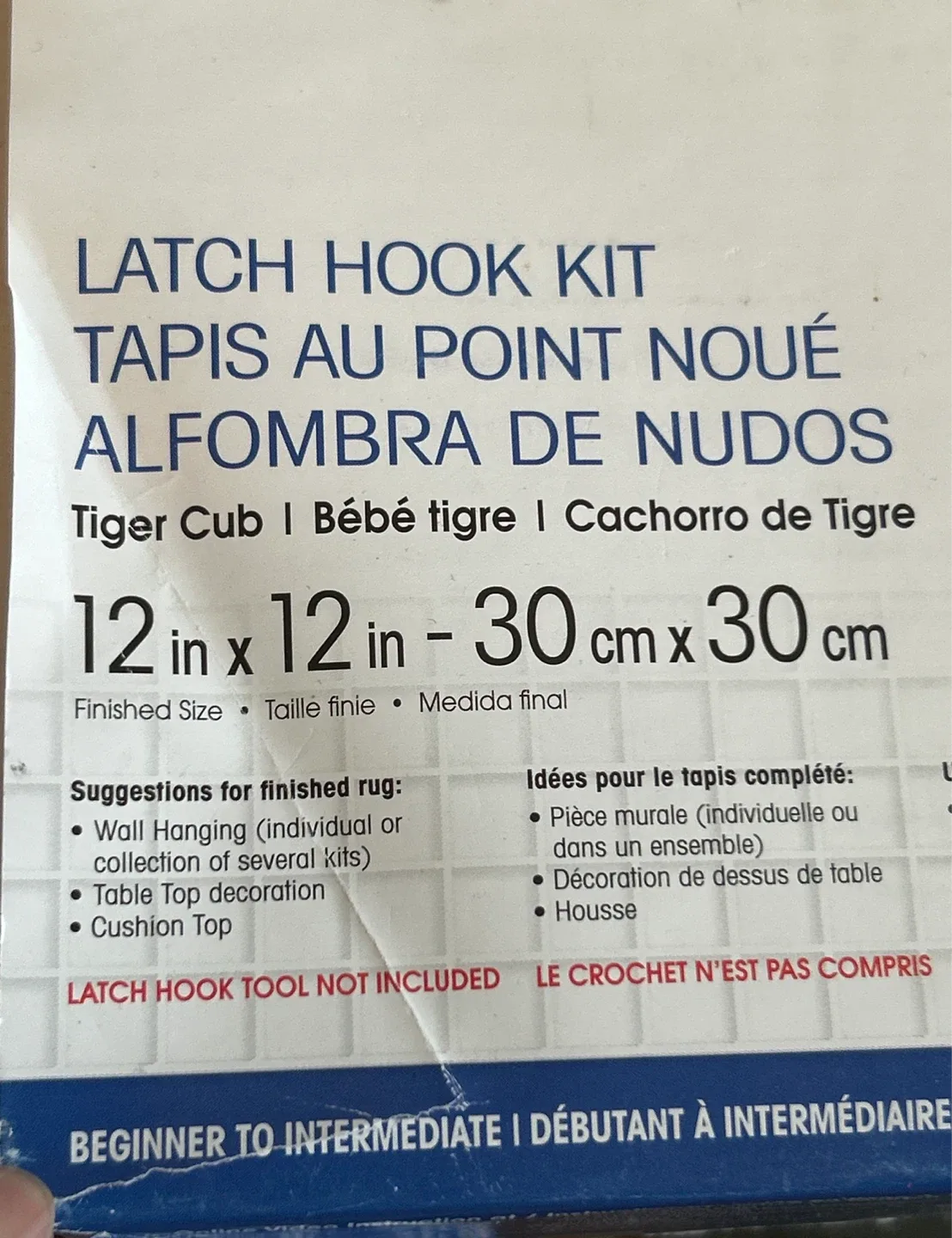 Wonderart Tiger Cub Latch Hook Kit 12x12in image indicator(5)