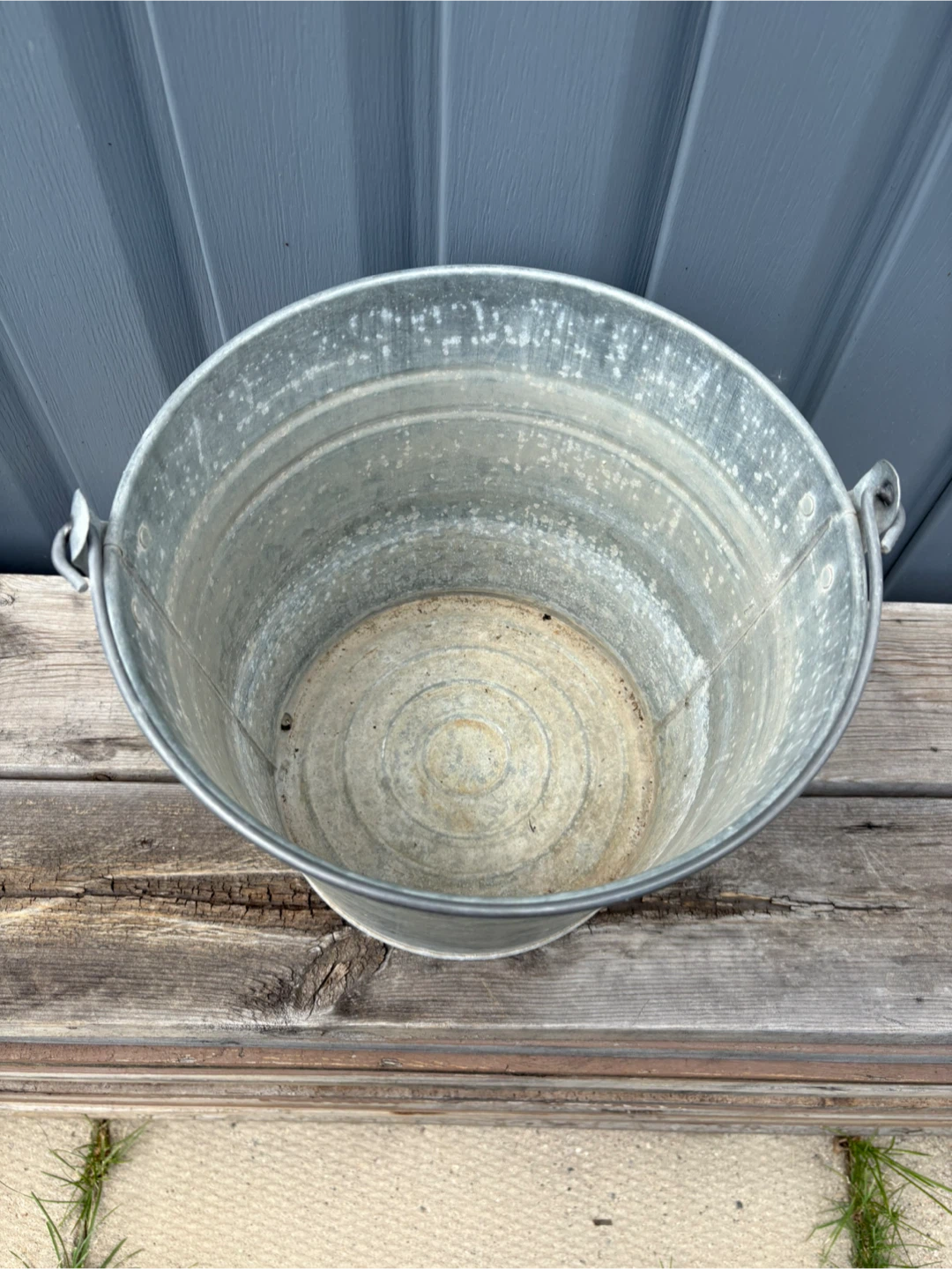 Vintage Galvanized Bucket $25 firm - photo 4