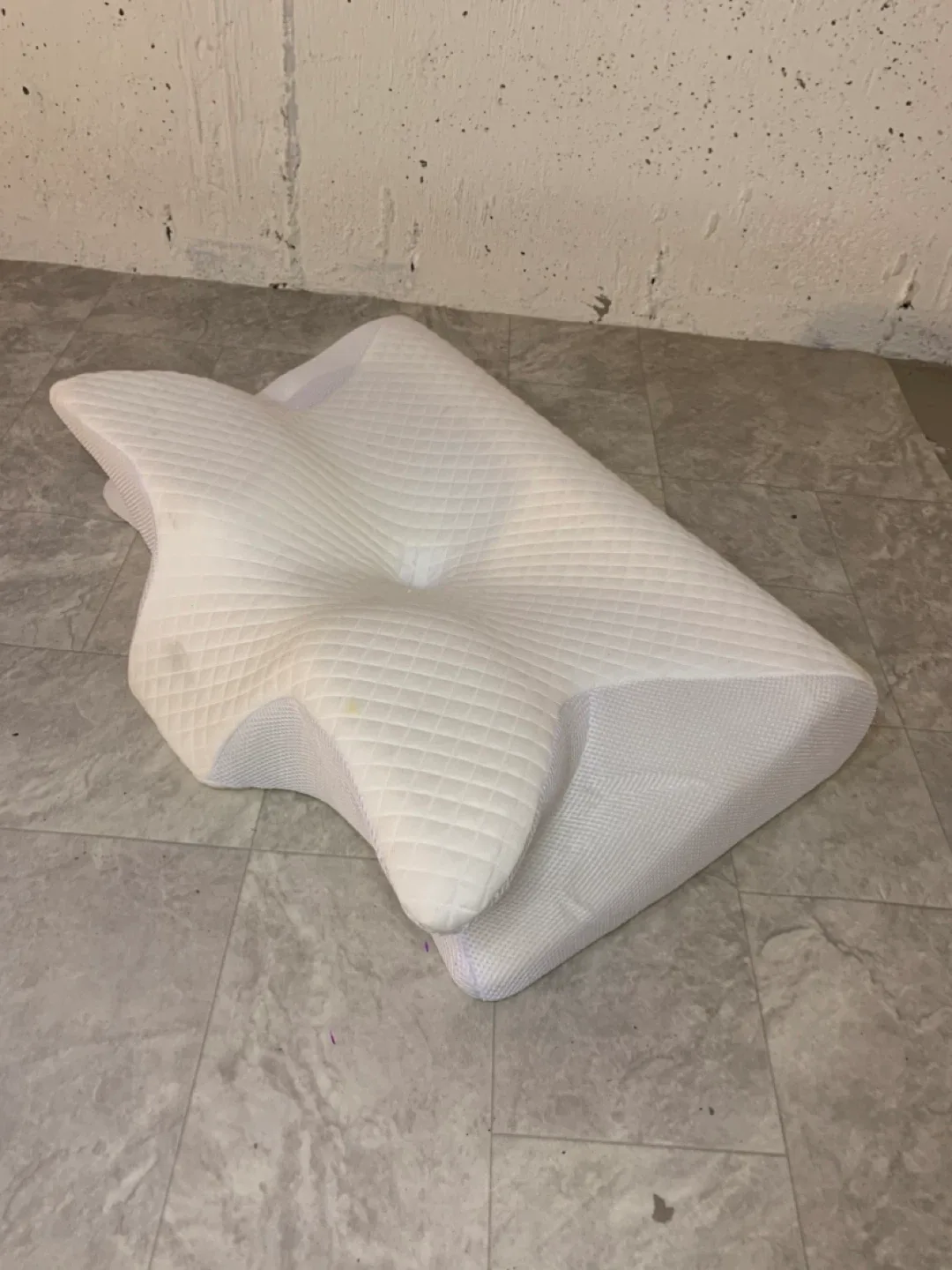 Cervical Pillow for Neck Pain - Ergonomic Neck Support Pillows