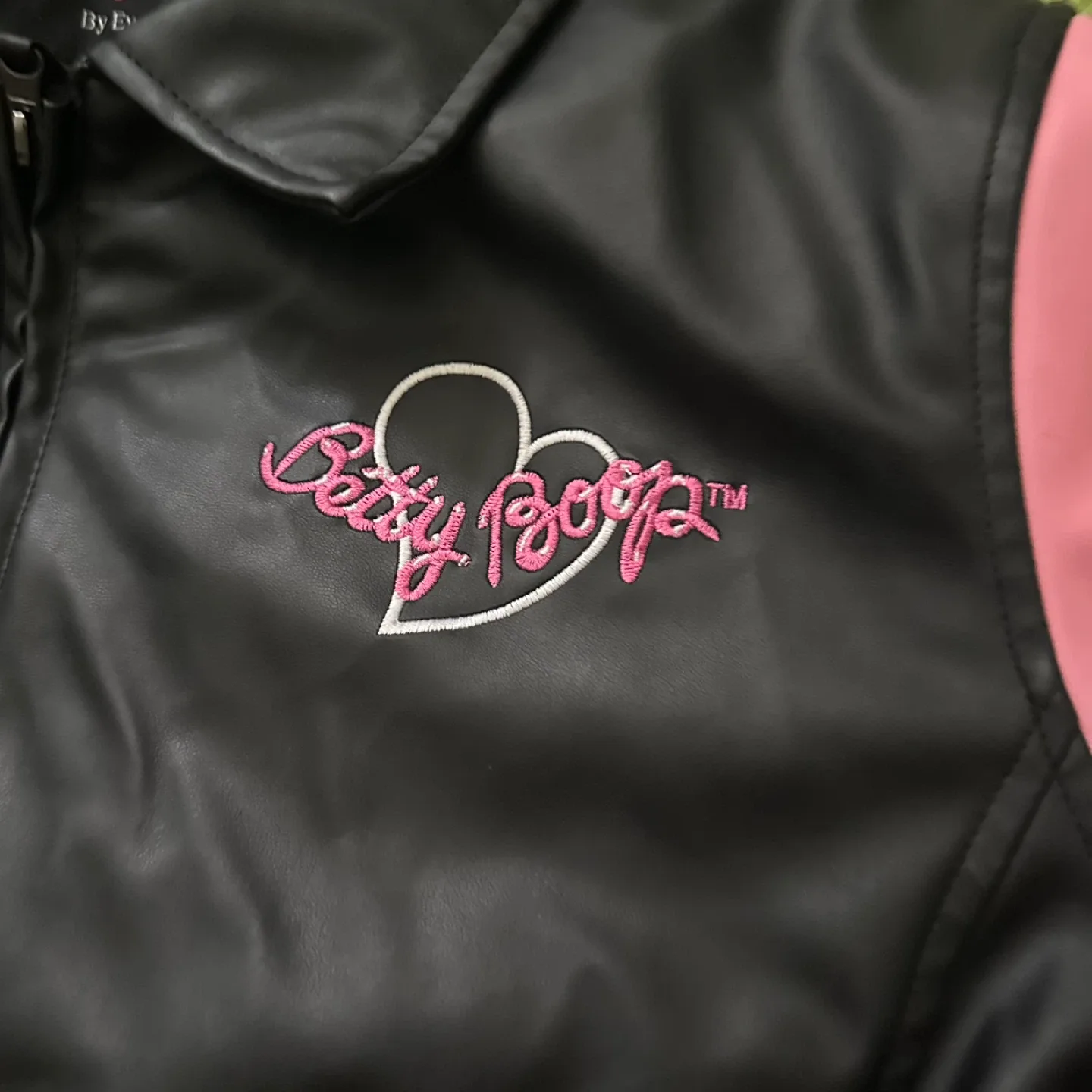 Betty Boop Varsity Jacket Pink/Black image indicator(8)