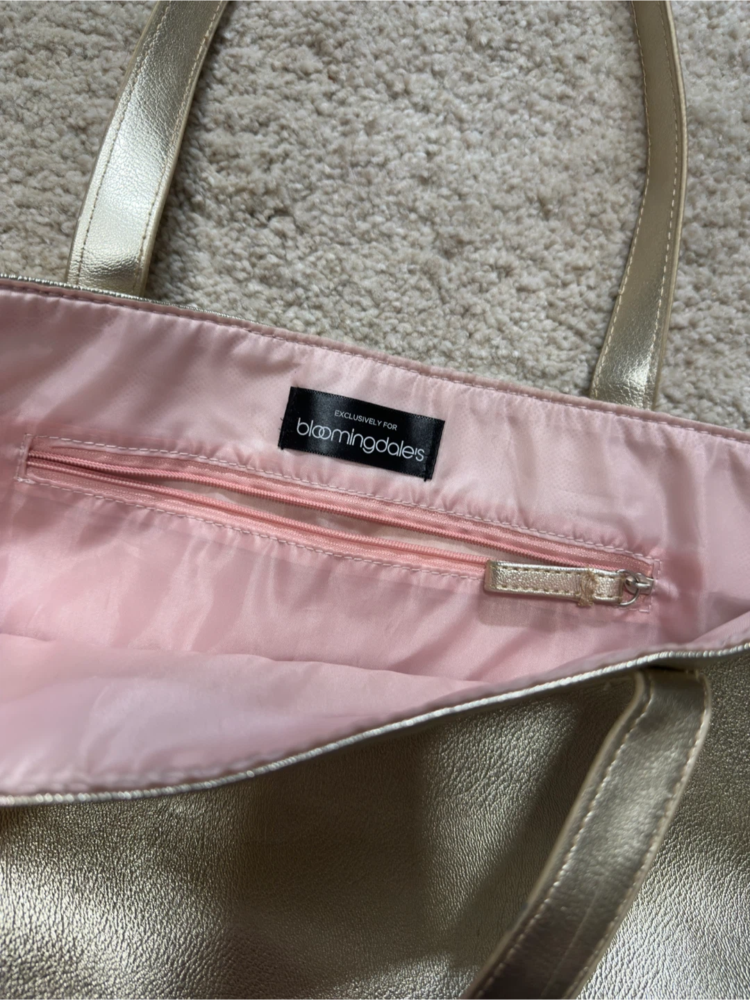 Exclusive for Bloomingdale's Gold Tote Bag - photo 3