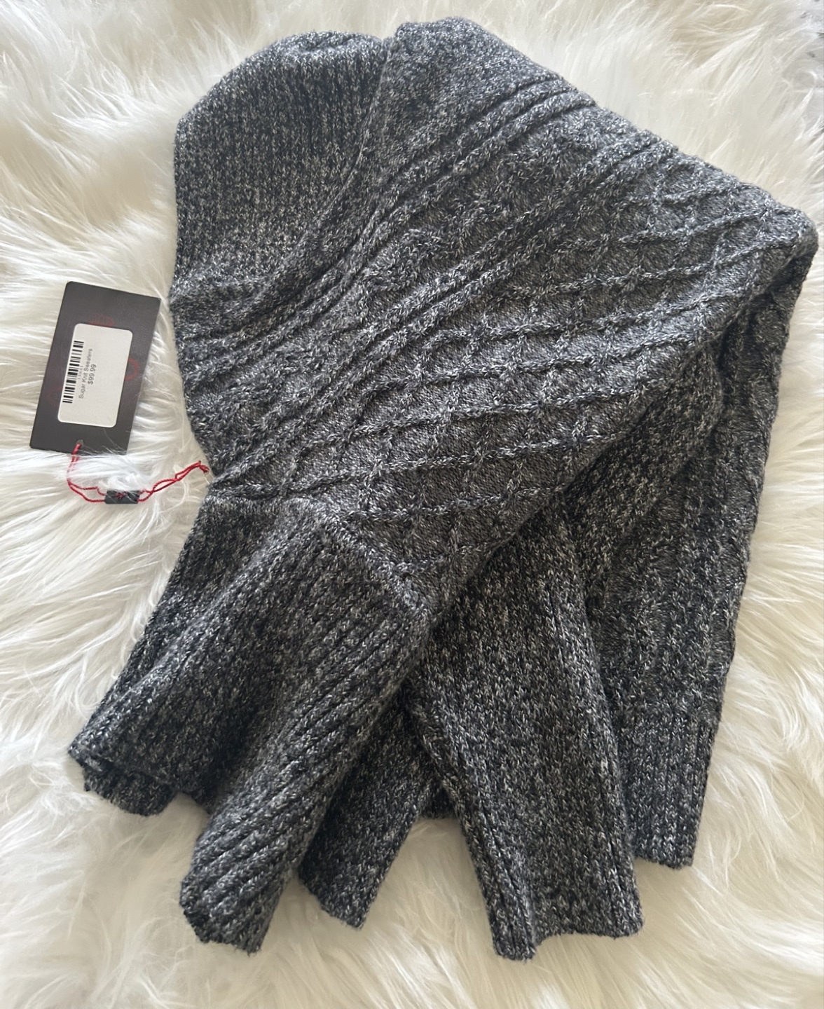 Brand New Men’s Sweater – Size L (Sugar Knit)