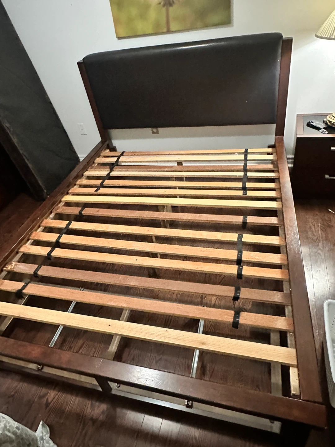 Queen Size Bed Frame with Headboard - photo 2