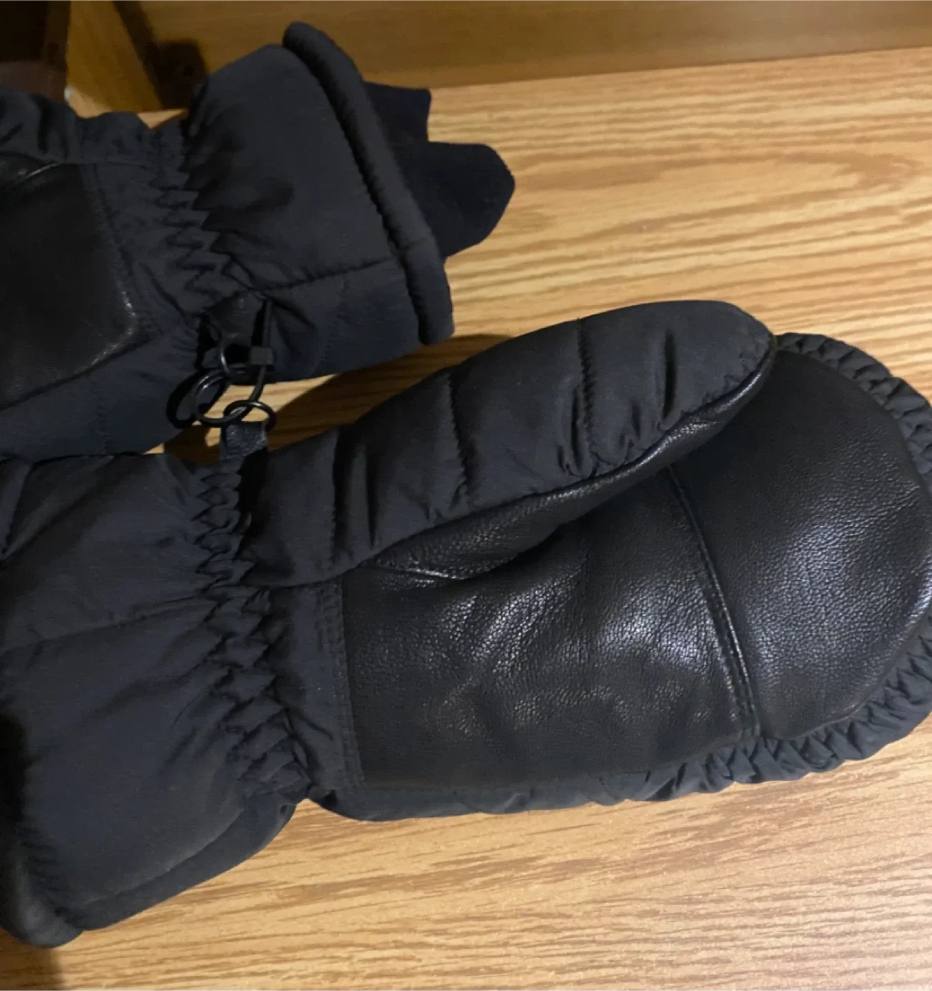 Swany Black Mittens image indicator(3)