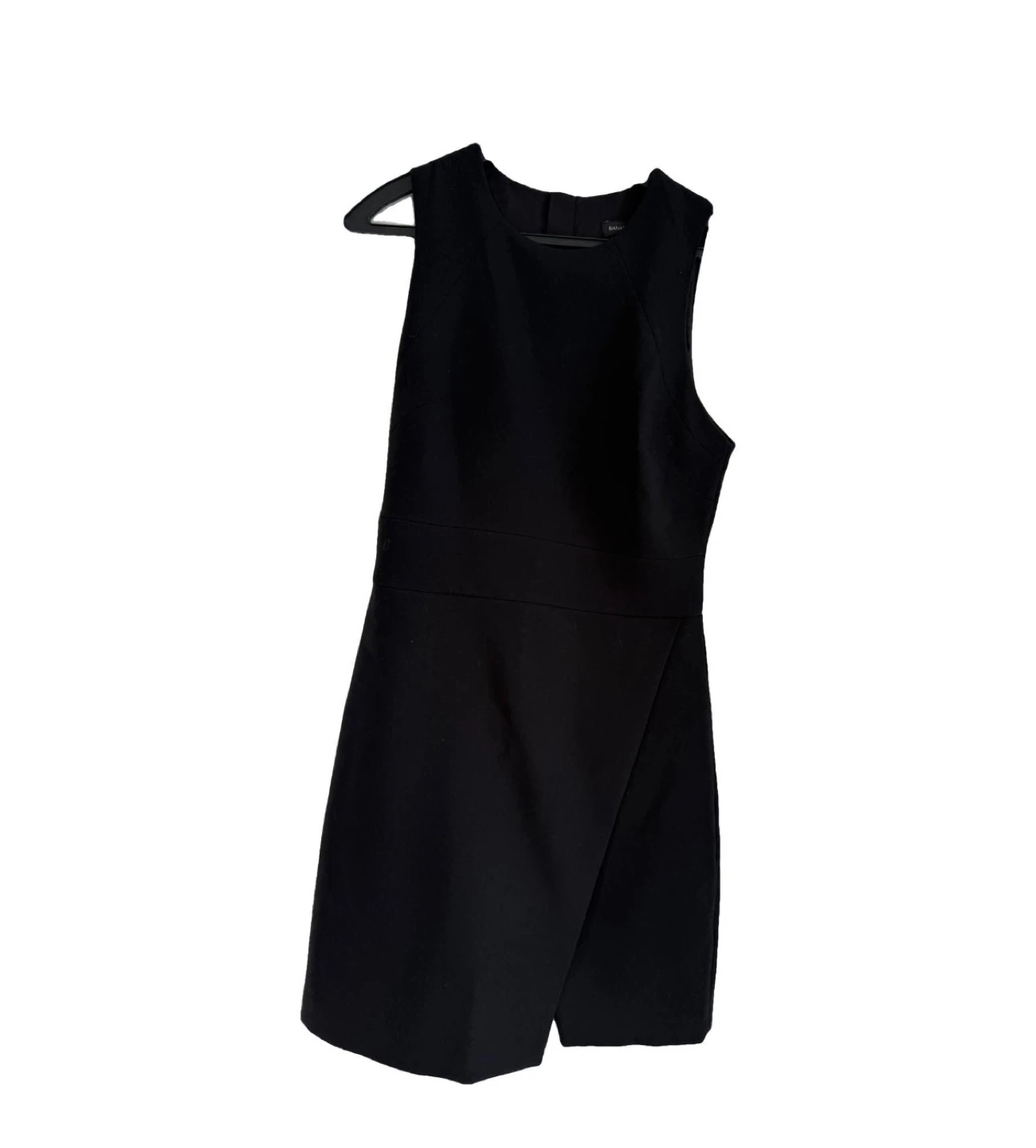Black Sleeveless Dress