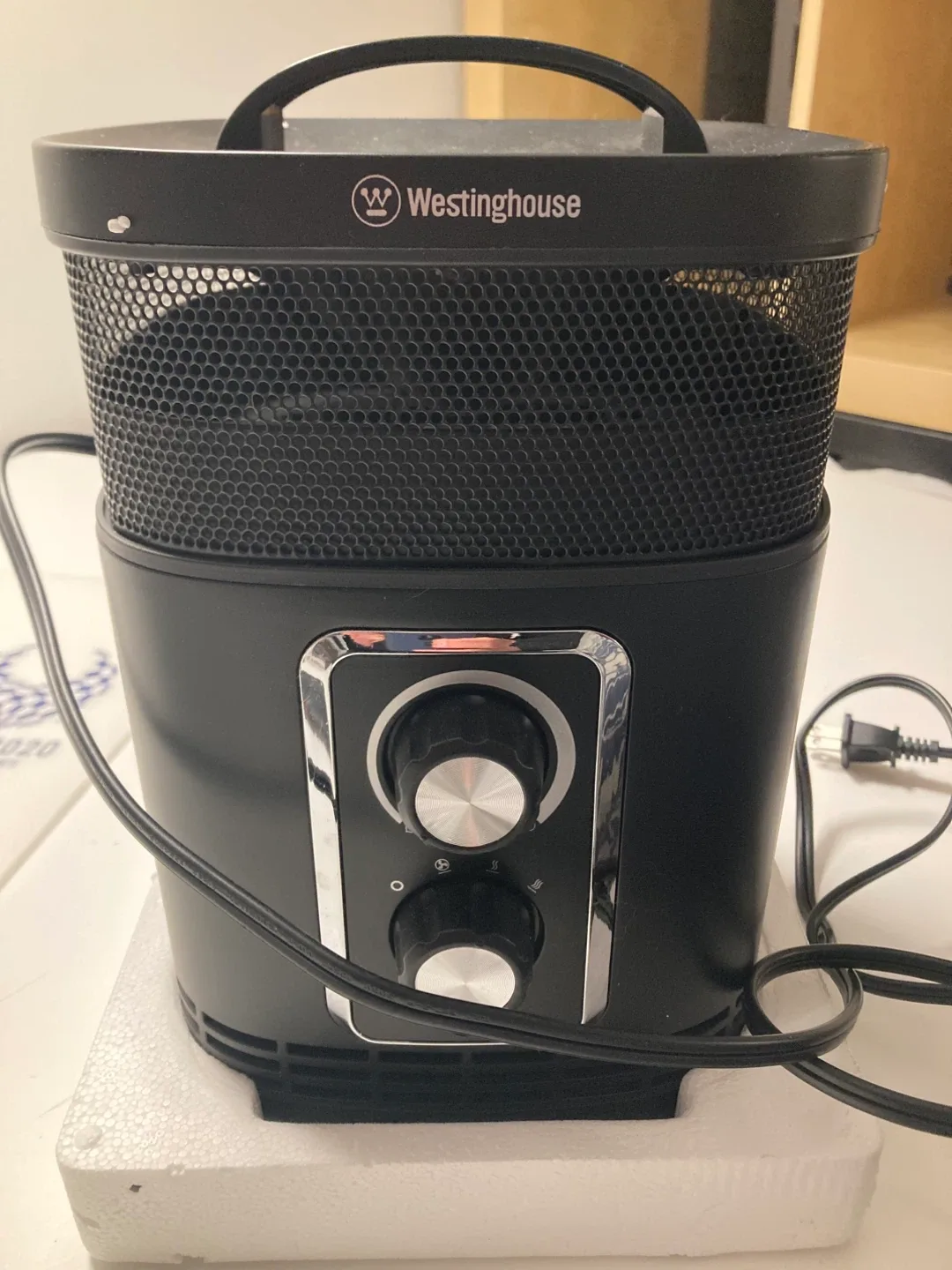 Westinghouse 360° Ceramic Surround Heater thumbnail