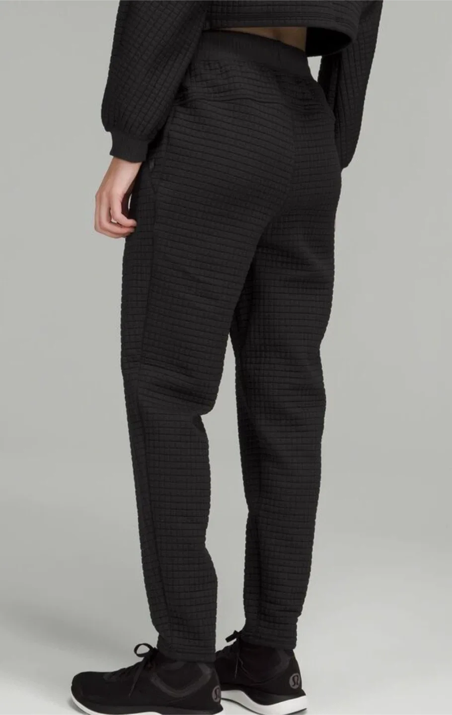 Lululemon Lab Textured Grid High-Rise Jogger 28" image indicator(3)