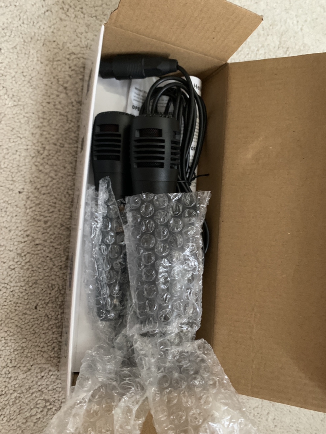 Pair of Microphones with Box - photo 2