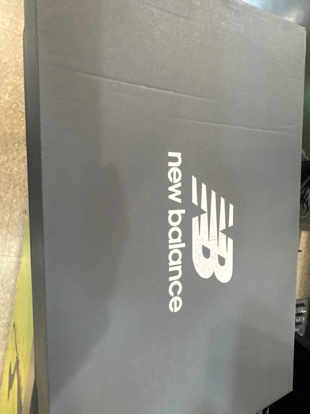 New Balance 530 White/Pink Women's size 9 image indicator(3)