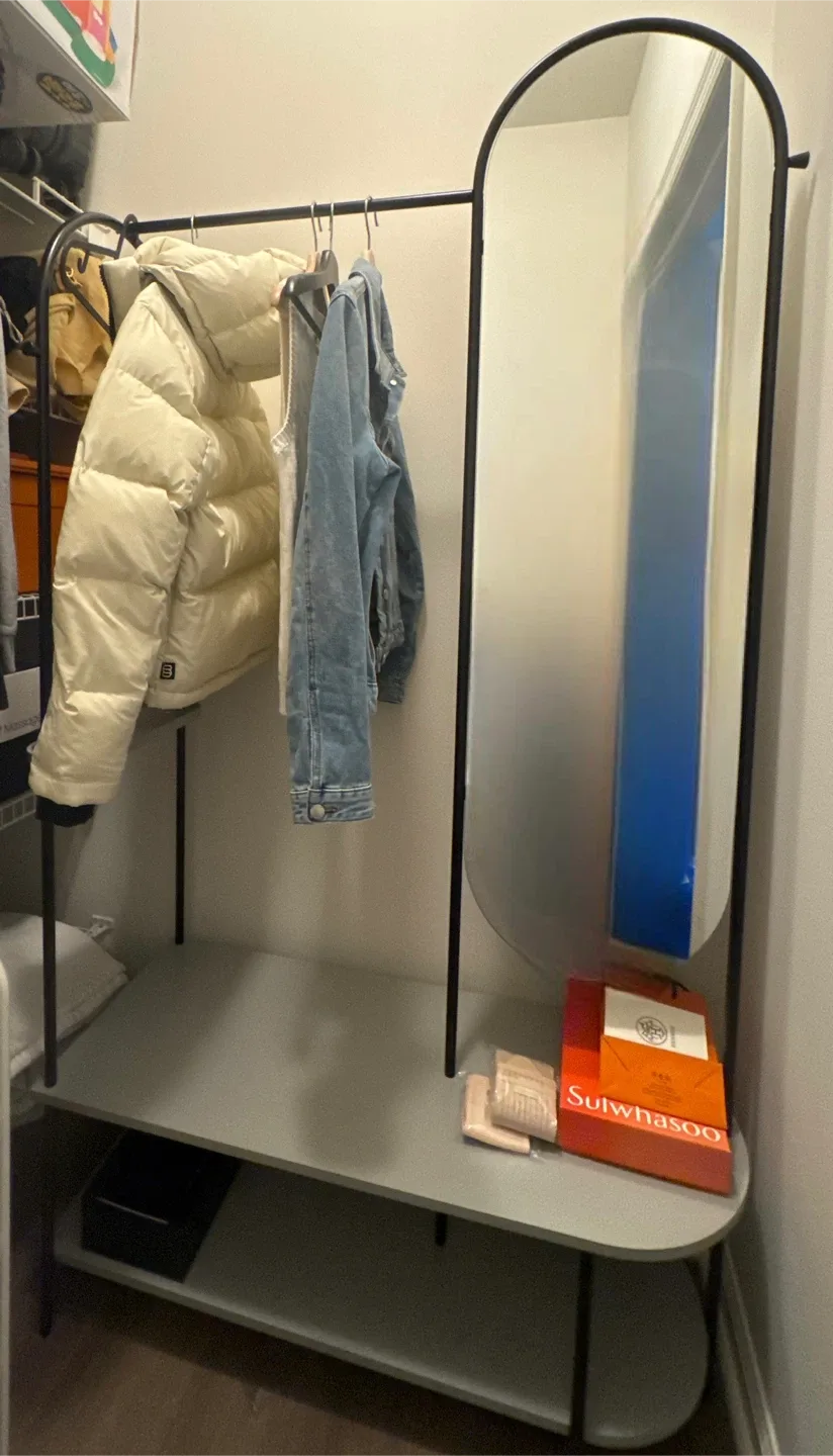 Black Metal & Grey Wood Clothes Rack with Mirror image indicator(4)