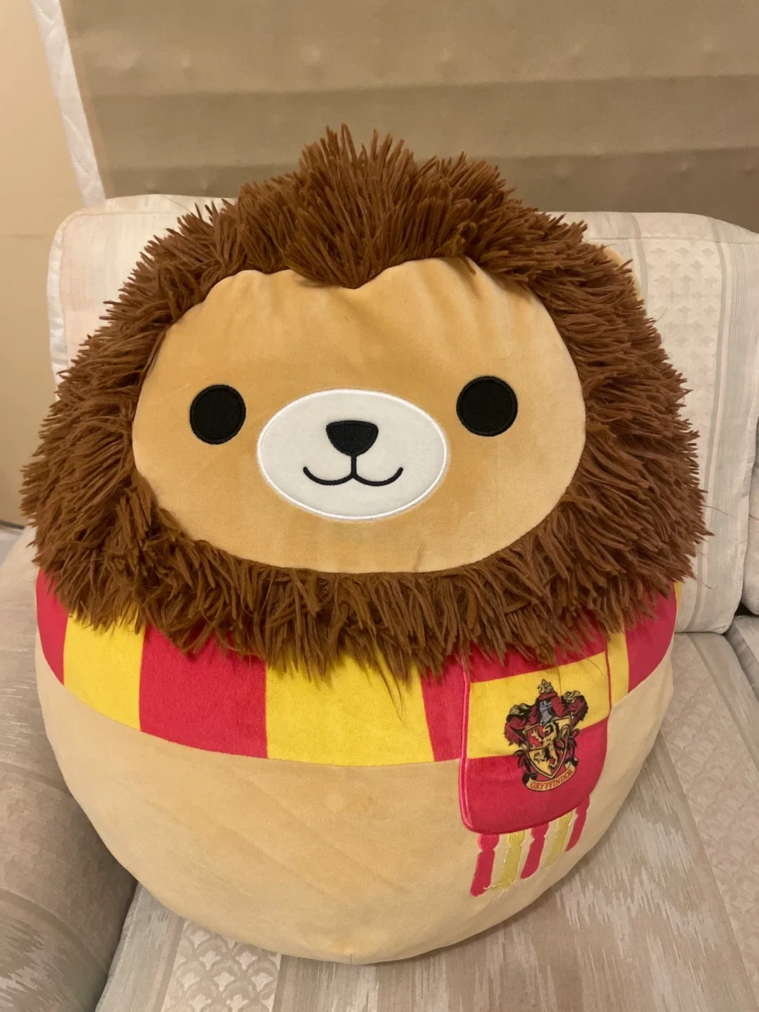 Squishmallows Harry Potter Lion Plush image indicator(2)