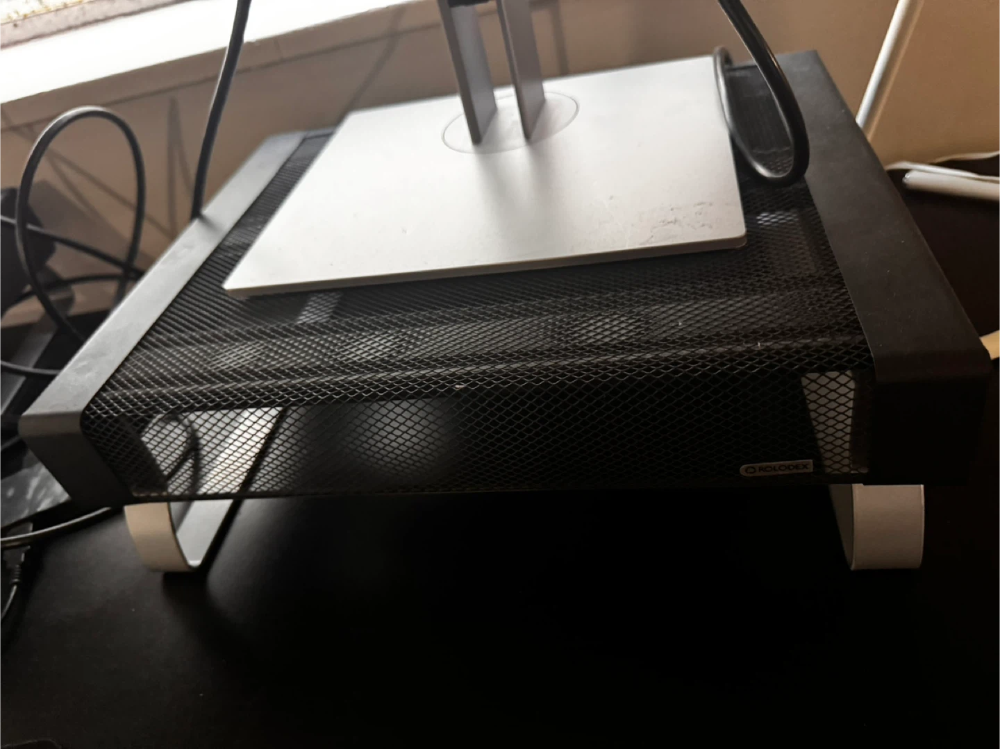 HP Monitor Pair - photo 2