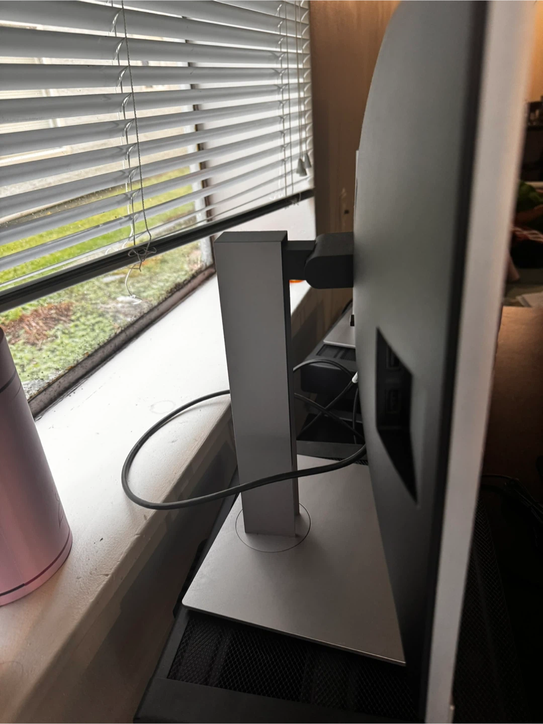 HP Monitor Pair - photo 3