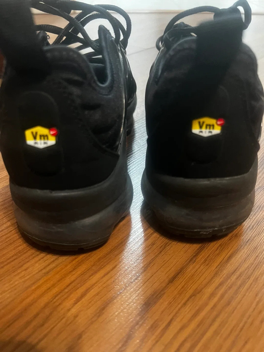 Nike Air VaporMax Plus Black - Size 6.5 US image indicator(2)