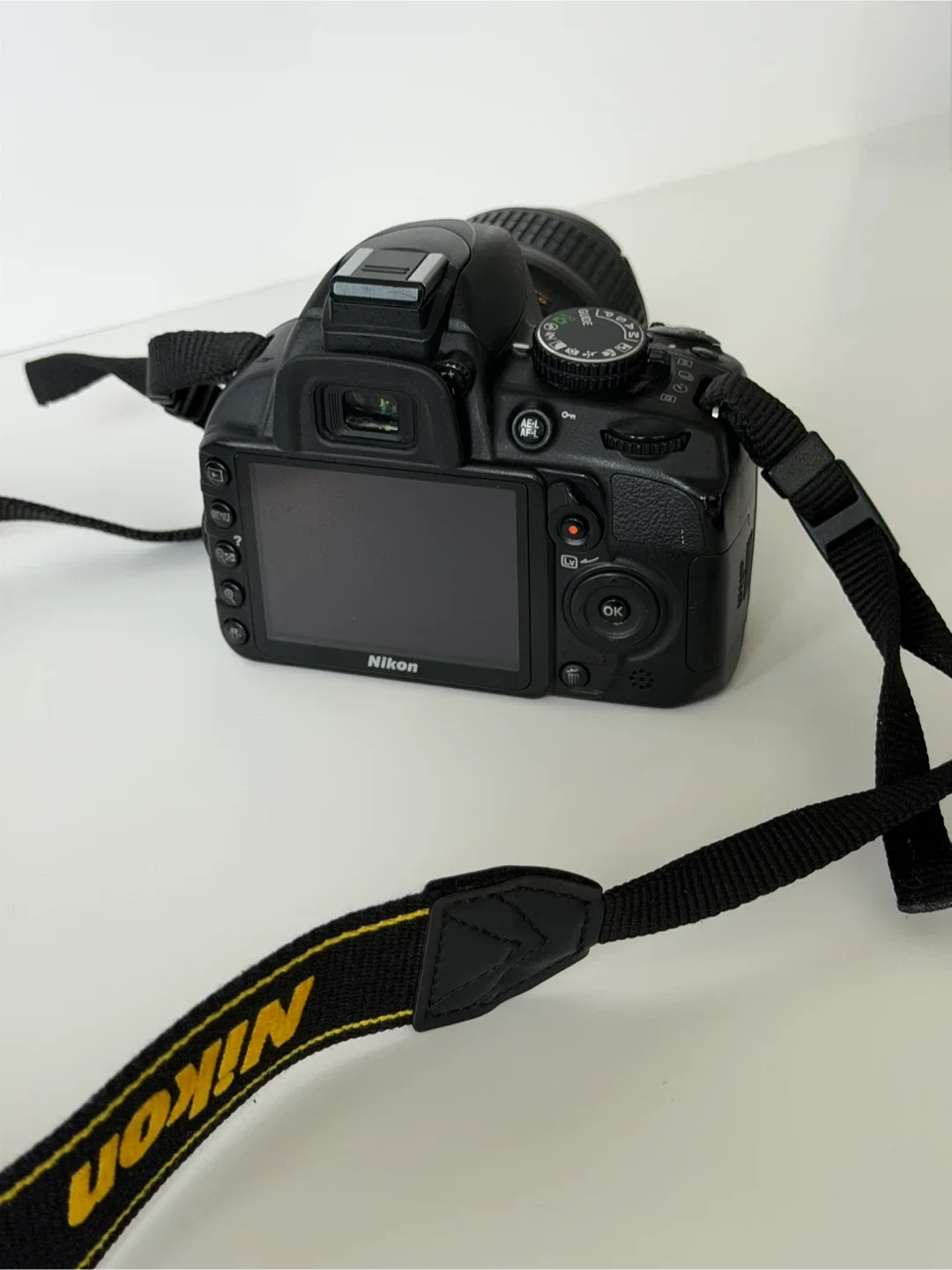 Nikon D3100 DSLR Camera with Two Lenses image indicator(3)