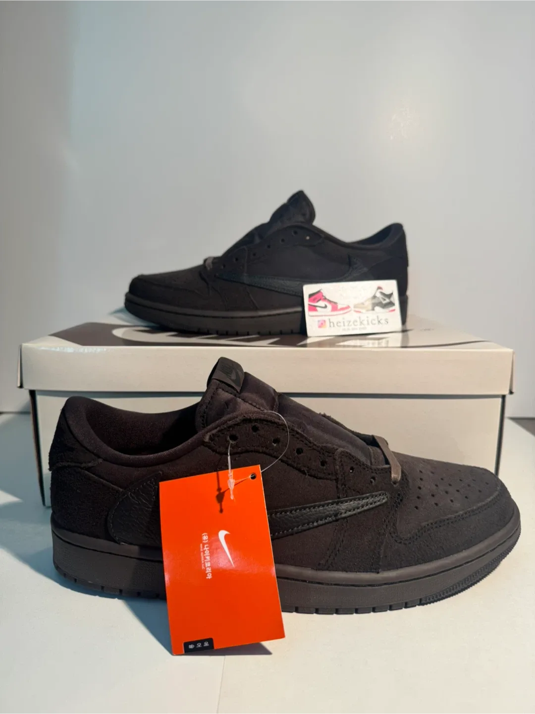 Jordan 1 Low Travis Scott Velvet Brown size 9.5