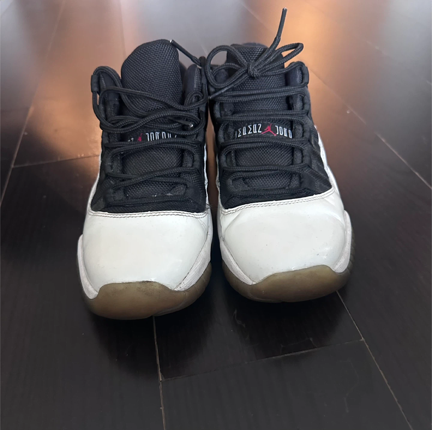 Air Jordan 11 Retro Low (GS) - Size 6Y - photo 2