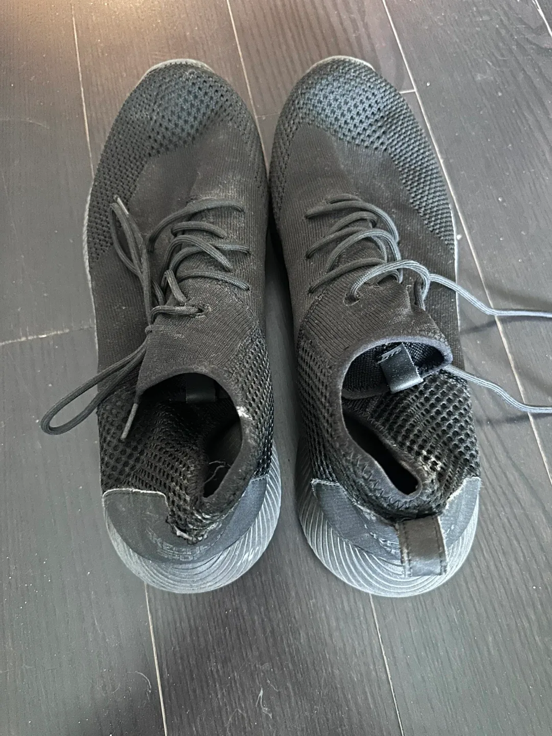 Men’s boots/ dress shoes/ sneakers- Size 13 image indicator(7)